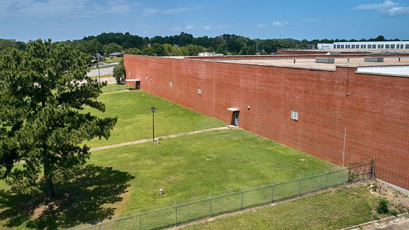 Phenix Center II: 903 Fontaine Rd, Phenix City, AL 36869